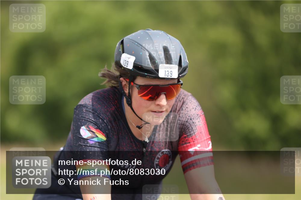 22.06.2025 - Viking Triathlon Yannick Fuchs http://msf.ph/oto/8083030 22.06.2025 12:26:38 Radfahren 139, 272, 365, 439, 518, 601 meine-sportfotos.de