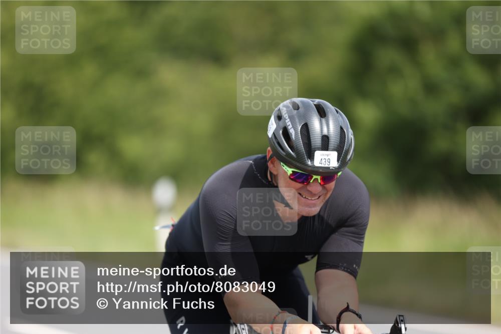 22.06.2025 - Viking Triathlon Yannick Fuchs http://msf.ph/oto/8083049 22.06.2025 12:26:48 Radfahren 9, 68, 161, 439, 550, 556, 612, 652 meine-sportfotos.de