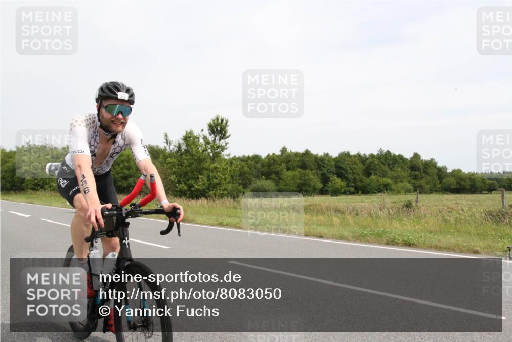 22.06.2025 - Viking Triathlon Yannick Fuchs http://msf.ph/oto/8083050 22.06.2025 12:53:00 Radfahren 164, 378, 396, 418 meine-sportfotos.de