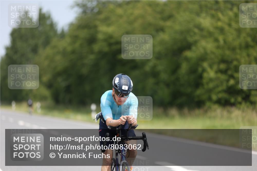 22.06.2025 - Viking Triathlon Yannick Fuchs http://msf.ph/oto/8083062 22.06.2025 12:26:51 Radfahren 9, 68, 161, 176, 368, 439, 485, 550, 556, 612, 652 meine-sportfotos.de