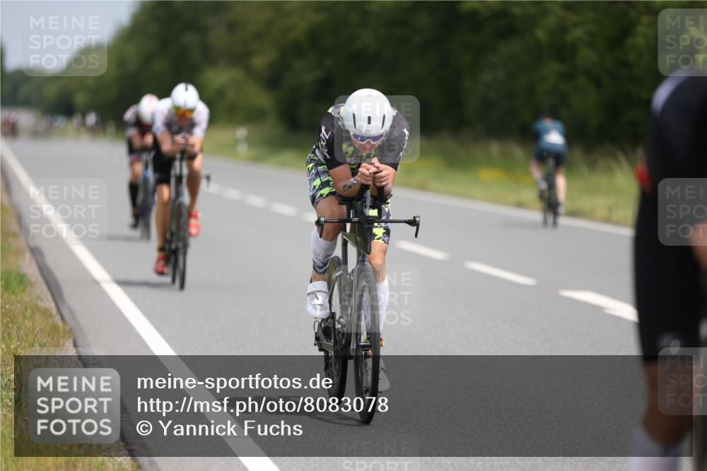22.06.2025 - Viking Triathlon Yannick Fuchs http://msf.ph/oto/8083078 22.06.2025 12:26:59 Radfahren 145, 161, 176, 368, 485, 556, 652 meine-sportfotos.de