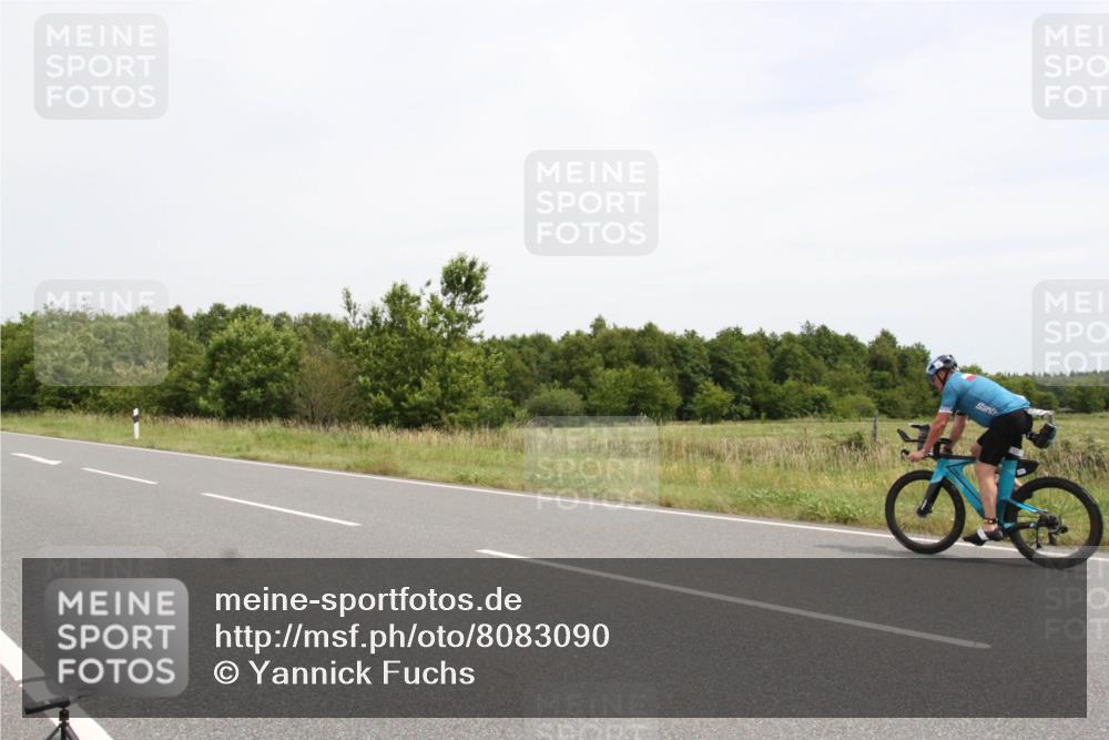 22.06.2025 - Viking Triathlon Yannick Fuchs http://msf.ph/oto/8083090 22.06.2025 12:53:42 Radfahren 333, 525, 543 meine-sportfotos.de