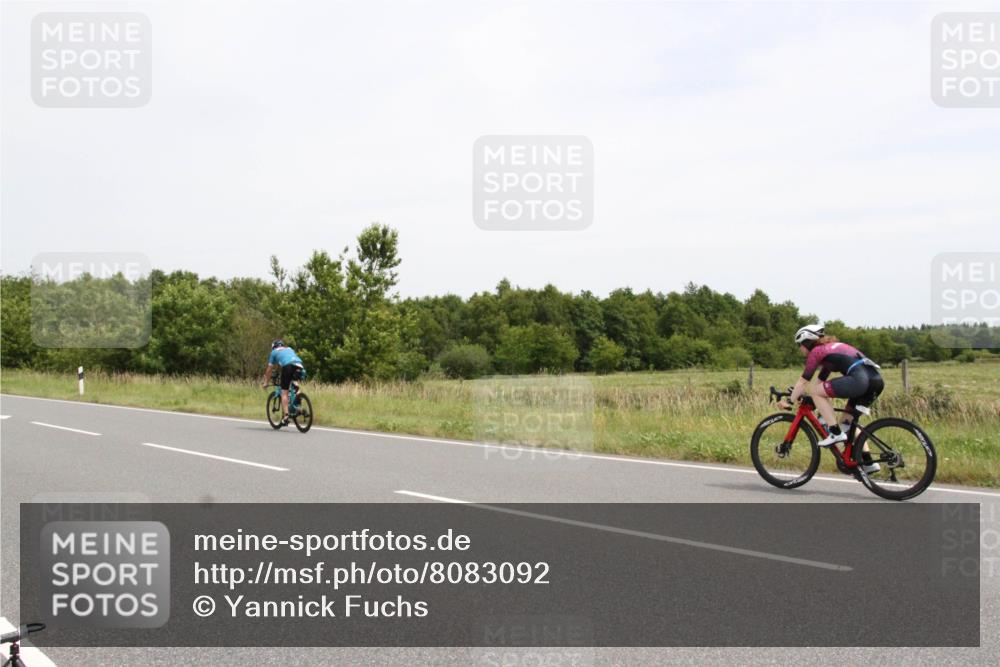 22.06.2025 - Viking Triathlon Yannick Fuchs http://msf.ph/oto/8083092 22.06.2025 12:53:43 Radfahren 333, 525, 543 meine-sportfotos.de