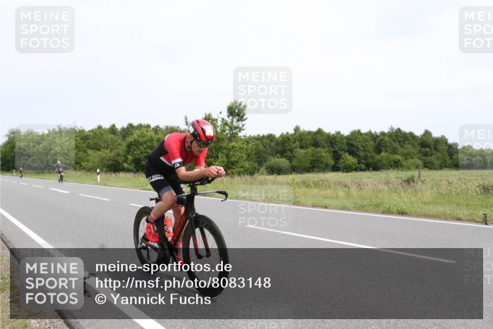 22.06.2025 - Viking Triathlon Yannick Fuchs http://msf.ph/oto/8083148 22.06.2025 12:54:54 Radfahren 185, 235, 248 meine-sportfotos.de