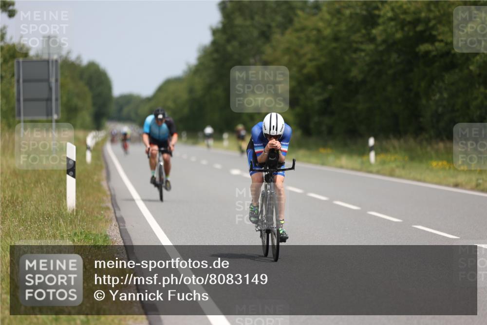 22.06.2025 - Viking Triathlon Yannick Fuchs http://msf.ph/oto/8083149 22.06.2025 12:27:53 Radfahren 286, 467 meine-sportfotos.de