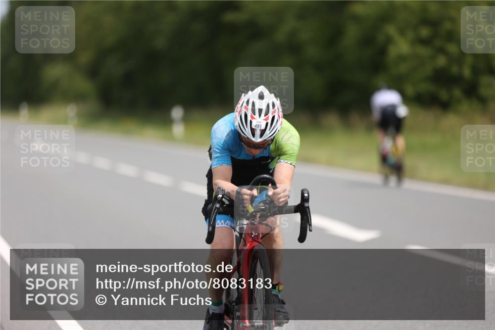 22.06.2025 - Viking Triathlon Yannick Fuchs http://msf.ph/oto/8083183 22.06.2025 12:28:09 Radfahren 157, 208, 469, 489, 609 meine-sportfotos.de