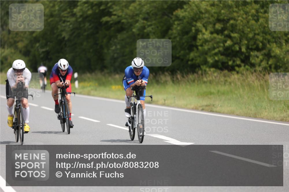 22.06.2025 - Viking Triathlon Yannick Fuchs http://msf.ph/oto/8083208 22.06.2025 12:28:26 Radfahren 117, 258, 289, 347, 367, 648 meine-sportfotos.de