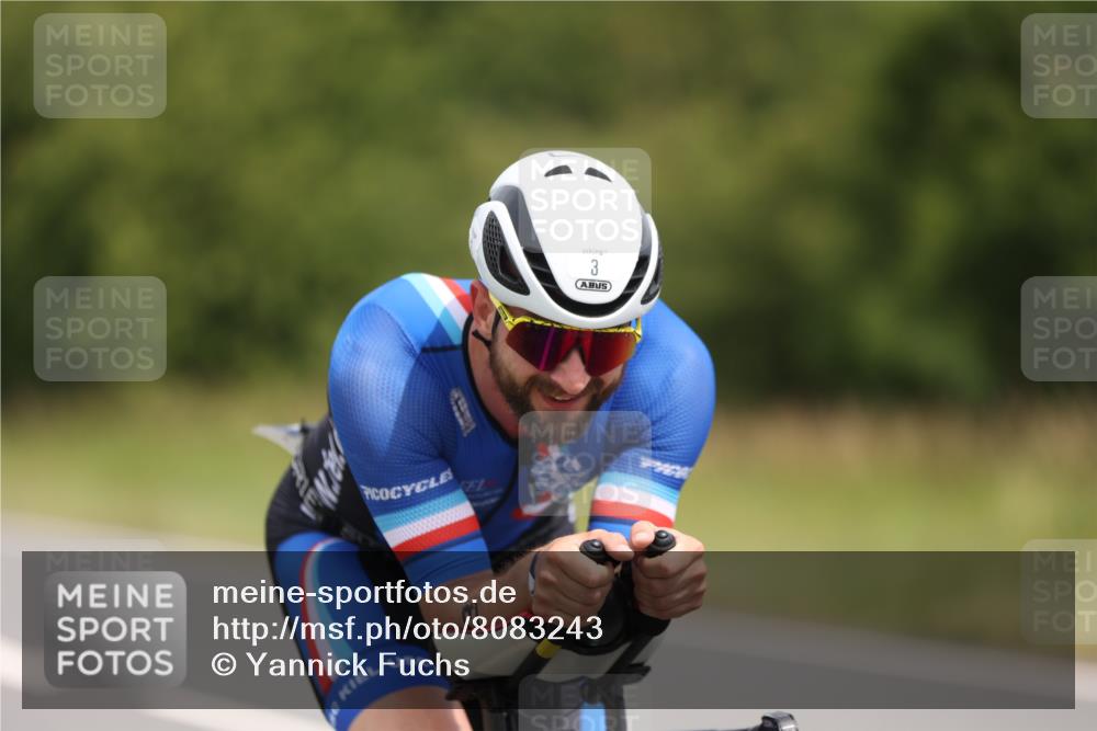 22.06.2025 - Viking Triathlon Yannick Fuchs http://msf.ph/oto/8083243 22.06.2025 12:28:43 Radfahren 3, 164, 167, 334, 483 meine-sportfotos.de
