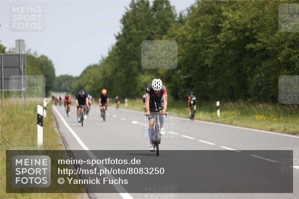 22.06.2025 - Viking Triathlon Yannick Fuchs http://msf.ph/oto/8083250 22.06.2025 12:28:48 Radfahren 46, 69, 167, 334, 452, 483, 627 meine-sportfotos.de