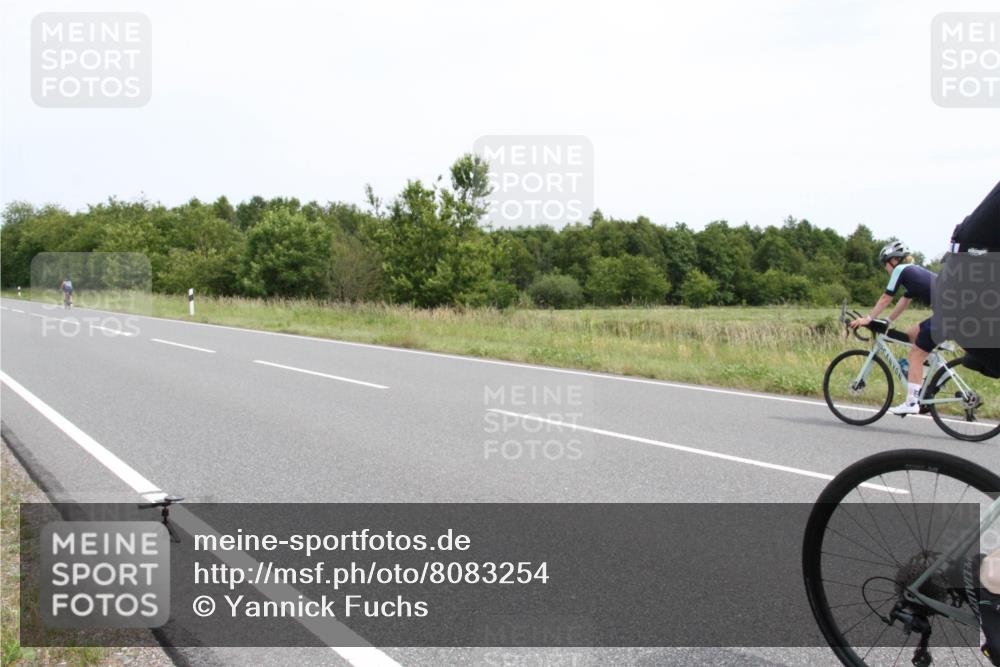 22.06.2025 - Viking Triathlon Yannick Fuchs http://msf.ph/oto/8083254 22.06.2025 12:56:07 Radfahren 85, 123, 139, 266, 268, 297, 423, 552 meine-sportfotos.de