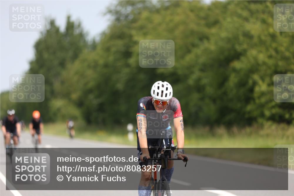 22.06.2025 - Viking Triathlon Yannick Fuchs http://msf.ph/oto/8083257 22.06.2025 12:28:50 Radfahren 46, 69, 167, 317, 334, 452, 483, 615, 627 meine-sportfotos.de