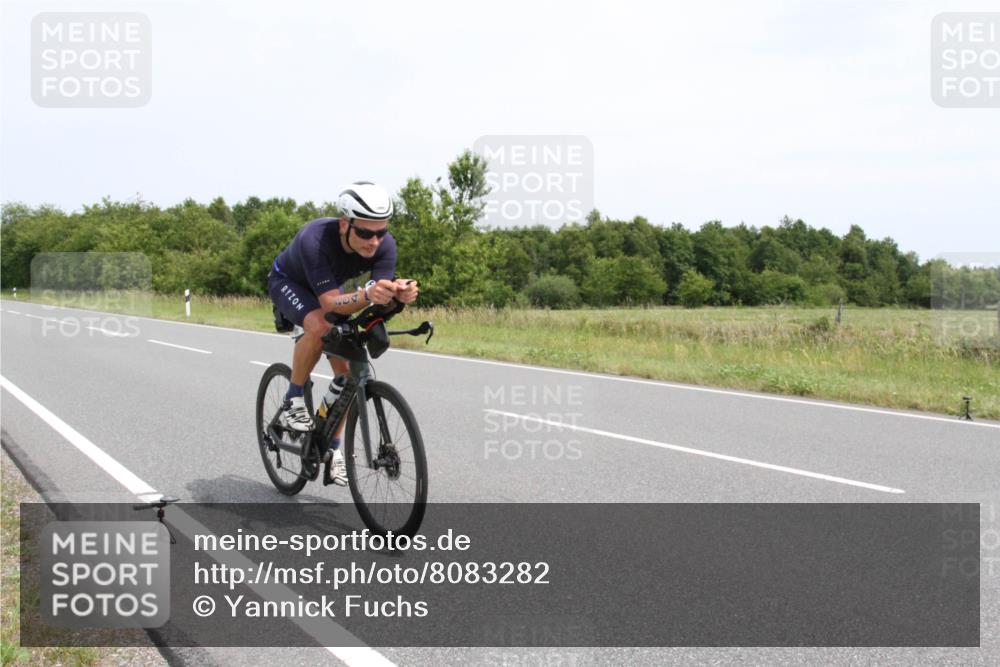 22.06.2025 - Viking Triathlon Yannick Fuchs http://msf.ph/oto/8083282 22.06.2025 12:56:35 Radfahren 204, 247, 306, 603 meine-sportfotos.de