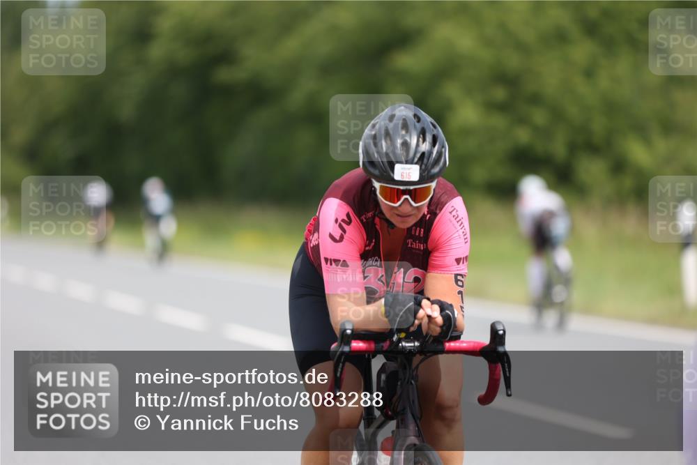 22.06.2025 - Viking Triathlon Yannick Fuchs http://msf.ph/oto/8083288 22.06.2025 12:29:00 Radfahren 46, 317, 452, 615, 627 meine-sportfotos.de