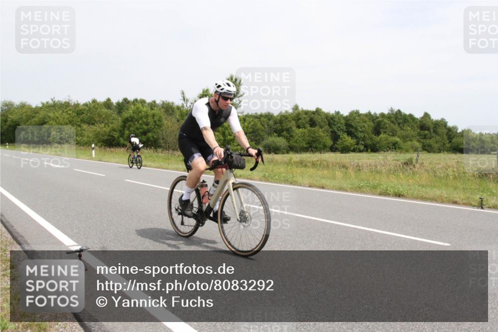 22.06.2025 - Viking Triathlon Yannick Fuchs http://msf.ph/oto/8083292 22.06.2025 12:56:51 Radfahren 246, 276, 305, 366, 542 meine-sportfotos.de