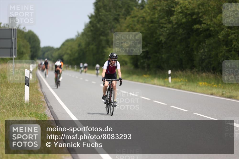 22.06.2025 - Viking Triathlon Yannick Fuchs http://msf.ph/oto/8083293 22.06.2025 12:29:09 Radfahren 11, 33, 59, 249, 298, 386 meine-sportfotos.de