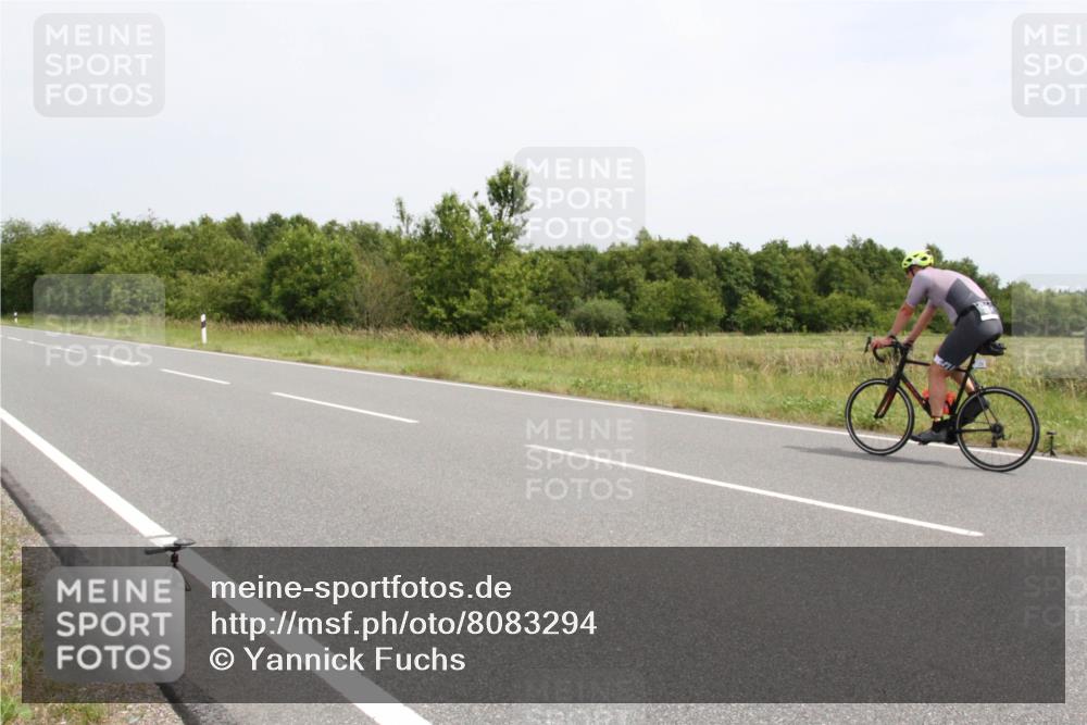 22.06.2025 - Viking Triathlon Yannick Fuchs http://msf.ph/oto/8083294 22.06.2025 12:56:58 Radfahren 276, 496 meine-sportfotos.de