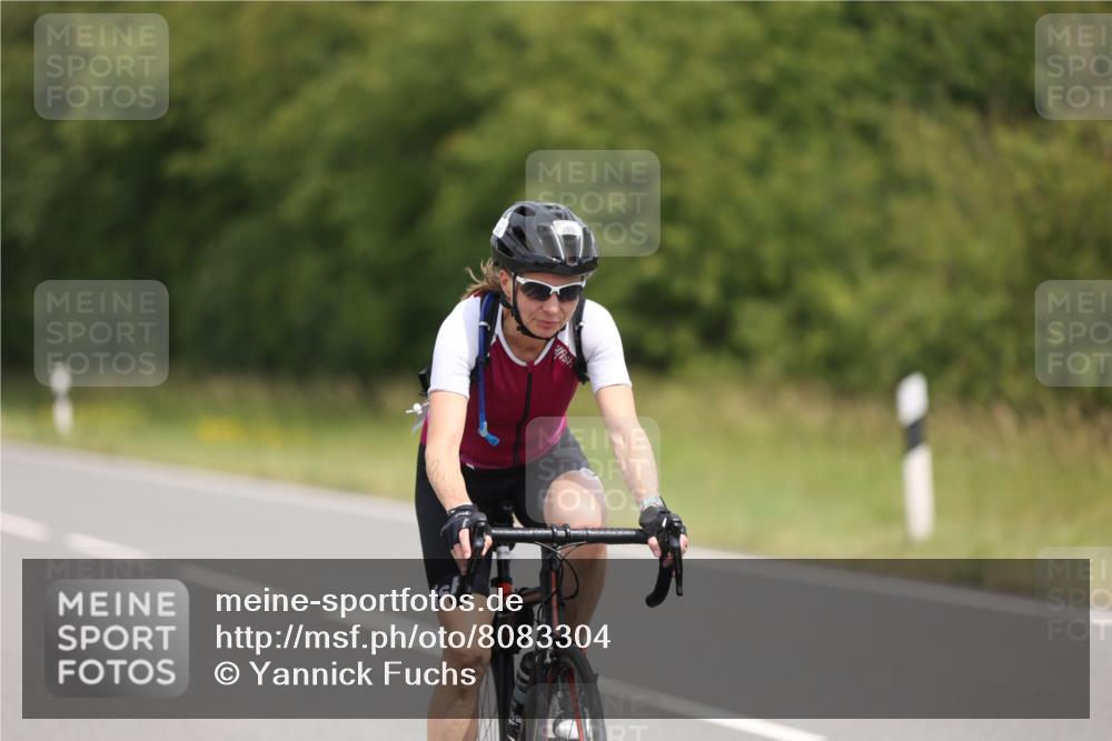 22.06.2025 - Viking Triathlon Yannick Fuchs http://msf.ph/oto/8083304 22.06.2025 12:29:12 Radfahren 11, 33, 59, 249, 298, 386, 437 meine-sportfotos.de