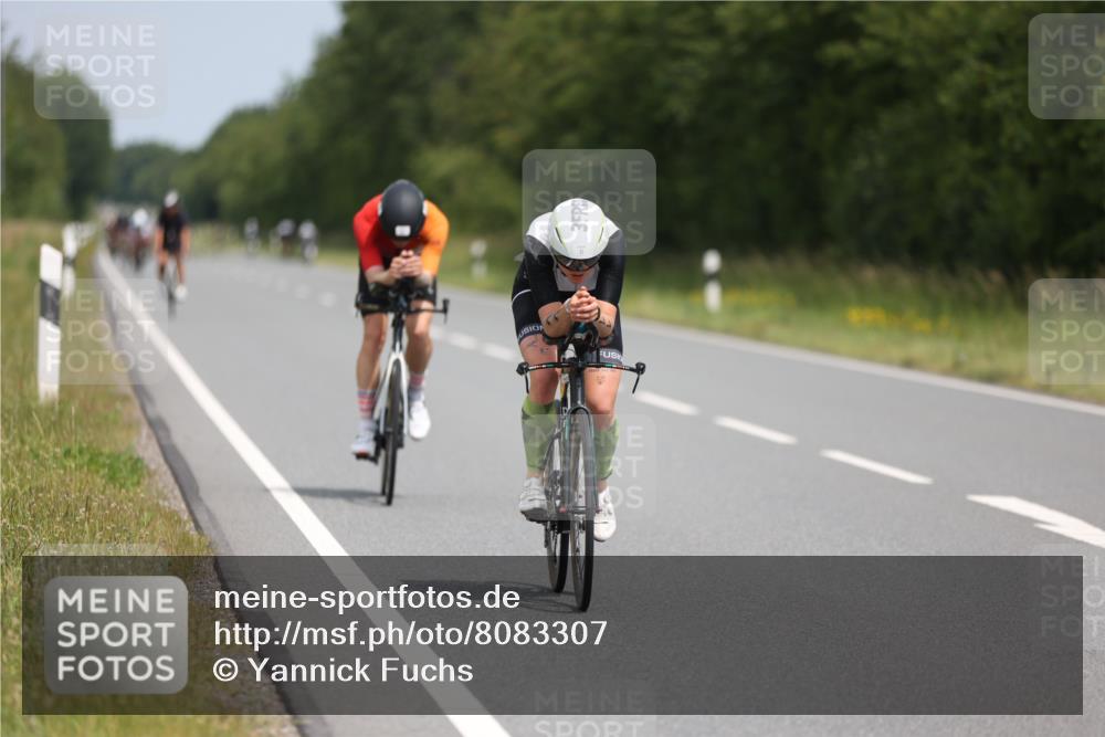 22.06.2025 - Viking Triathlon Yannick Fuchs http://msf.ph/oto/8083307 22.06.2025 12:29:14 Radfahren 11, 33, 59, 195, 249, 298, 386, 437 meine-sportfotos.de