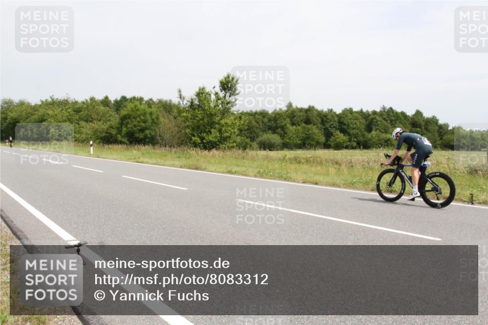 22.06.2025 - Viking Triathlon Yannick Fuchs http://msf.ph/oto/8083312 22.06.2025 12:57:22 Radfahren 24, 121 meine-sportfotos.de