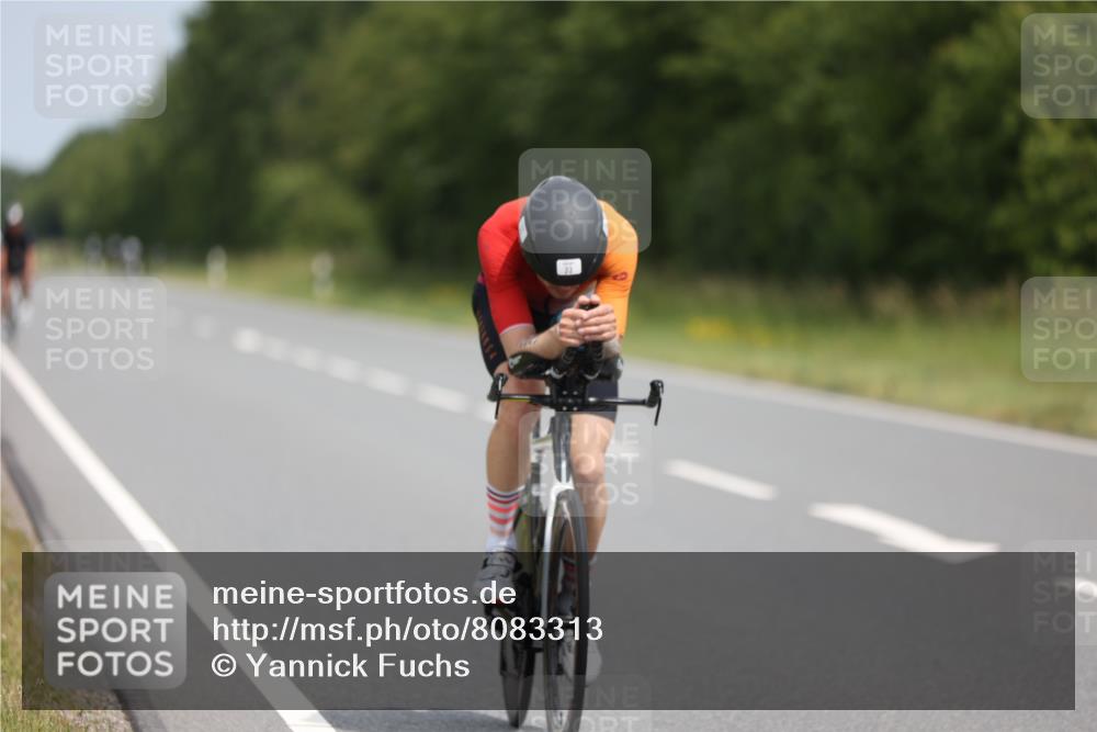 22.06.2025 - Viking Triathlon Yannick Fuchs http://msf.ph/oto/8083313 22.06.2025 12:29:15 Radfahren 11, 33, 59, 195, 245, 249, 298, 386, 437 meine-sportfotos.de