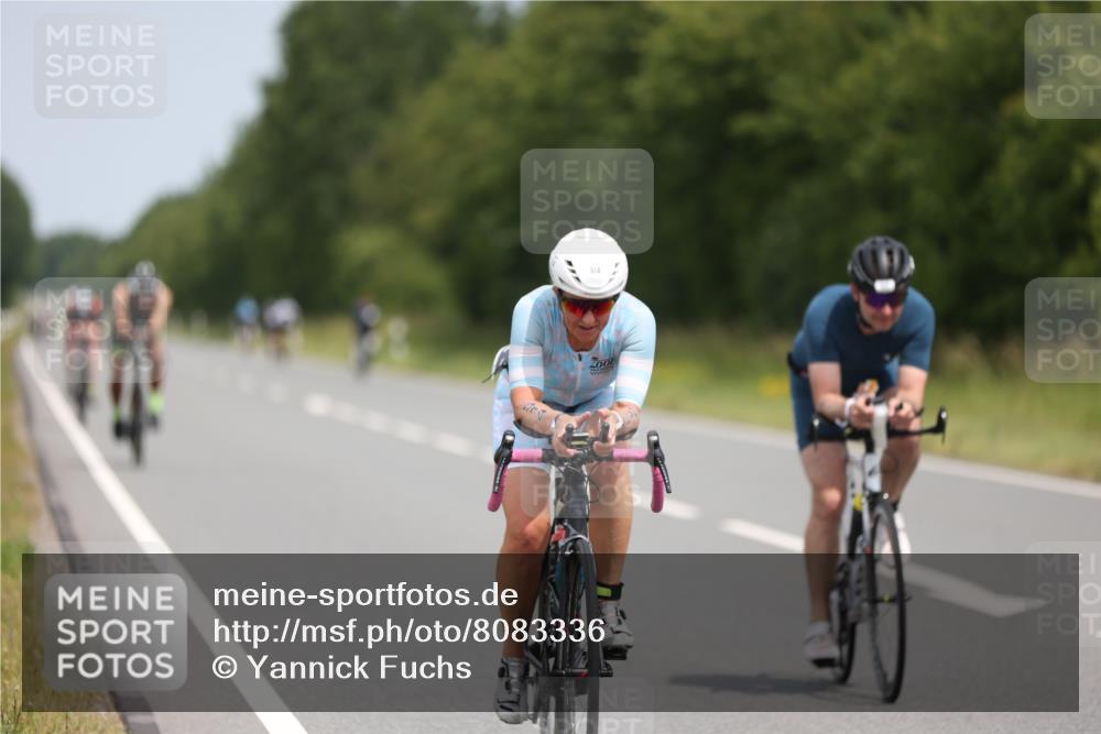 22.06.2025 - Viking Triathlon Yannick Fuchs http://msf.ph/oto/8083336 22.06.2025 12:29:32 Radfahren 57, 84, 85, 133, 185, 213, 406, 514, 632 meine-sportfotos.de
