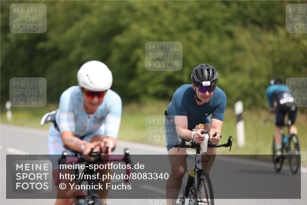 22.06.2025 - Viking Triathlon Yannick Fuchs http://msf.ph/oto/8083340 22.06.2025 12:29:32 Radfahren 57, 84, 85, 133, 185, 213, 406, 514, 632 meine-sportfotos.de
