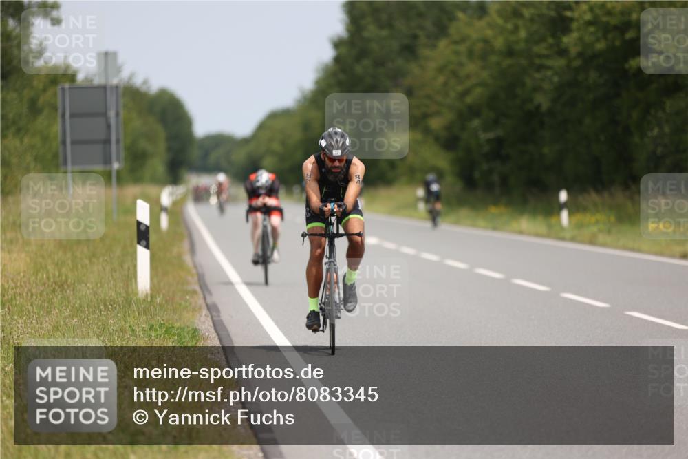 22.06.2025 - Viking Triathlon Yannick Fuchs http://msf.ph/oto/8083345 22.06.2025 12:29:34 Radfahren 84, 85, 133, 185, 200, 213, 406, 514, 632 meine-sportfotos.de