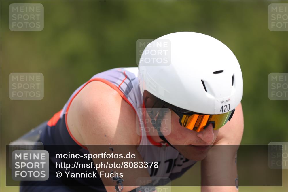 22.06.2025 - Viking Triathlon Yannick Fuchs http://msf.ph/oto/8083378 22.06.2025 12:29:49 Radfahren 91, 297, 383, 420 meine-sportfotos.de