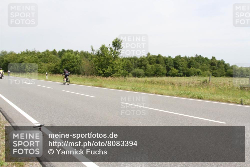 22.06.2025 - Viking Triathlon Yannick Fuchs http://msf.ph/oto/8083394 22.06.2025 12:58:06 Radfahren 240, 337, 394 meine-sportfotos.de