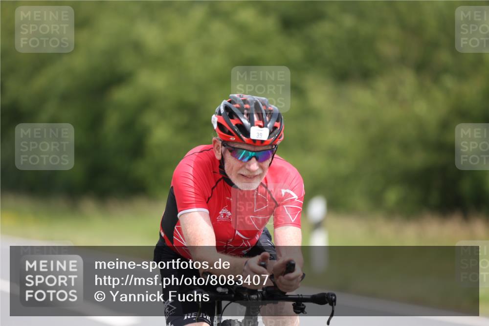 22.06.2025 - Viking Triathlon Yannick Fuchs http://msf.ph/oto/8083407 22.06.2025 12:30:17 Radfahren 39, 99, 162, 276, 341, 378, 533 meine-sportfotos.de