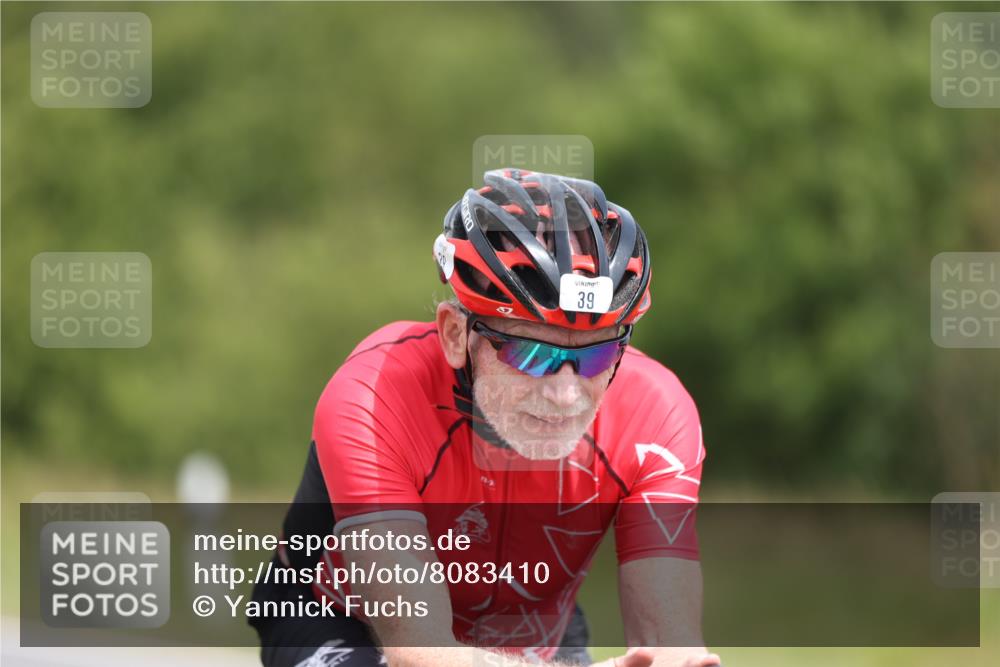 22.06.2025 - Viking Triathlon Yannick Fuchs http://msf.ph/oto/8083410 22.06.2025 12:30:18 Radfahren 39, 99, 162, 276, 341, 378, 533 meine-sportfotos.de