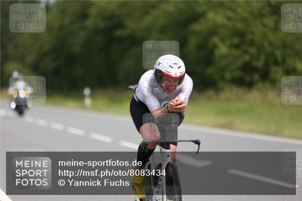 22.06.2025 - Viking Triathlon Yannick Fuchs http://msf.ph/oto/8083434 22.06.2025 12:30:22 Radfahren 18, 39, 99, 162, 276, 341, 378, 533 meine-sportfotos.de