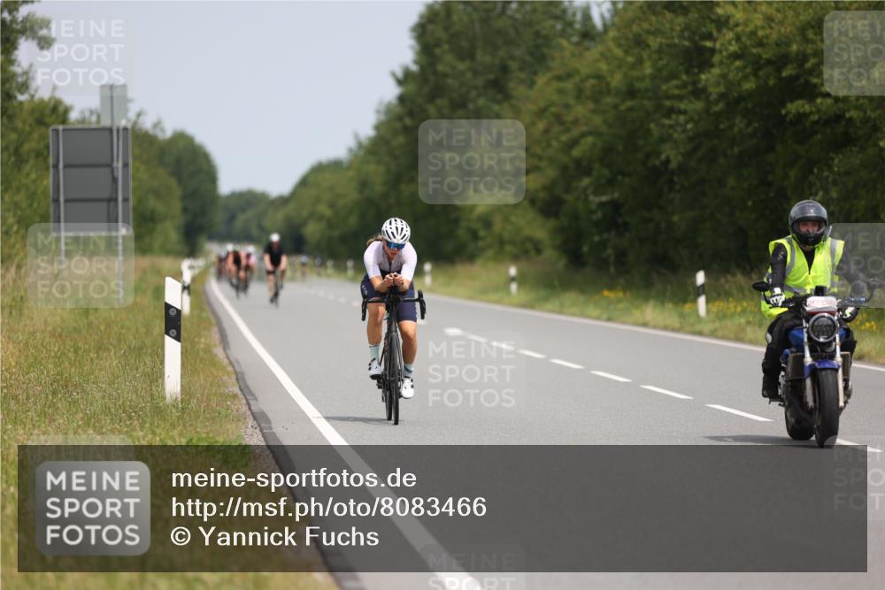 22.06.2025 - Viking Triathlon Yannick Fuchs http://msf.ph/oto/8083466 22.06.2025 12:30:29 Radfahren 18, 276, 295, 341 meine-sportfotos.de