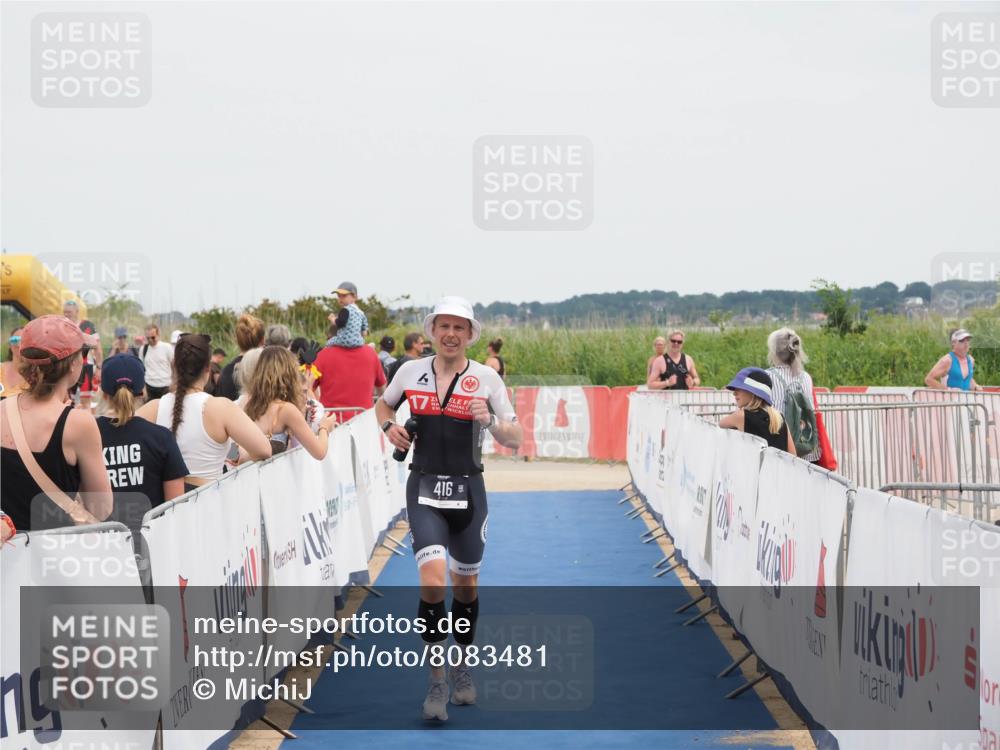 22.06.2025 - Viking Triathlon MichiJ http://msf.ph/oto/8083481 22.06.2025 14:49:08 Ziel 416 meine-sportfotos.de
