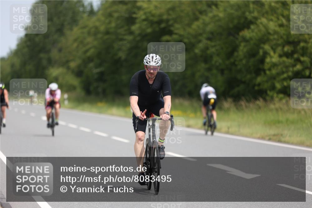 22.06.2025 - Viking Triathlon Yannick Fuchs http://msf.ph/oto/8083495 22.06.2025 12:30:40 Radfahren 16, 51, 169, 248, 389, 503, 529 meine-sportfotos.de