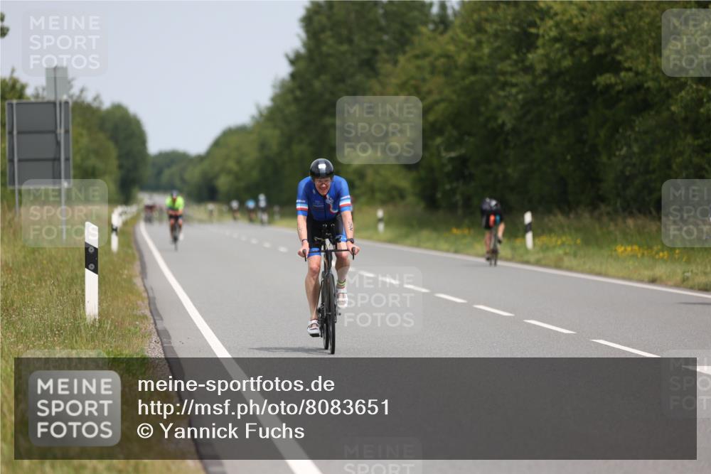 22.06.2025 - Viking Triathlon Yannick Fuchs http://msf.ph/oto/8083651 22.06.2025 12:31:03 Radfahren 14, 52, 110, 168, 366, 427, 531 meine-sportfotos.de