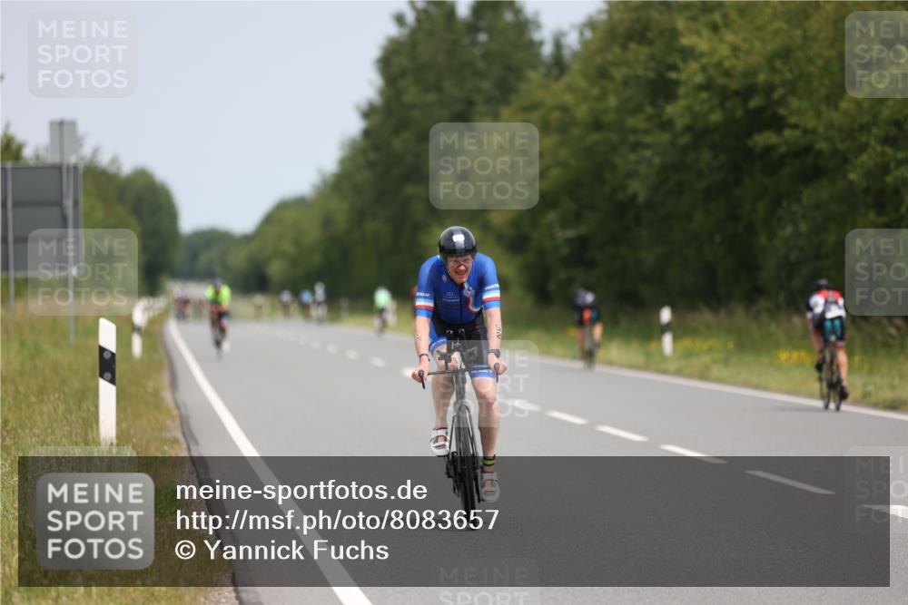 22.06.2025 - Viking Triathlon Yannick Fuchs http://msf.ph/oto/8083657 22.06.2025 12:31:03 Radfahren 14, 52, 110, 168, 366, 427, 531 meine-sportfotos.de