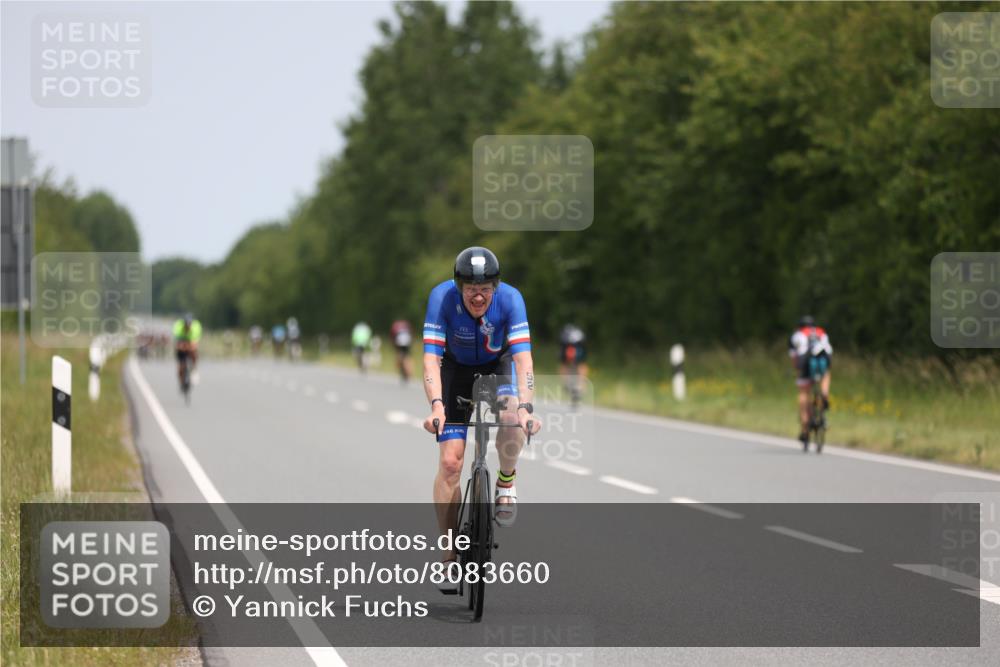 22.06.2025 - Viking Triathlon Yannick Fuchs http://msf.ph/oto/8083660 22.06.2025 12:31:04 Radfahren 14, 52, 110, 168, 366, 418, 427, 531 meine-sportfotos.de