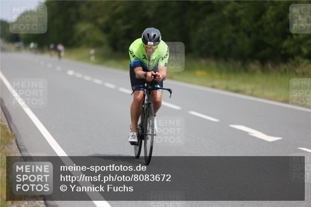 22.06.2025 - Viking Triathlon Yannick Fuchs http://msf.ph/oto/8083672 22.06.2025 12:31:13 Radfahren 110, 247, 418, 427 meine-sportfotos.de