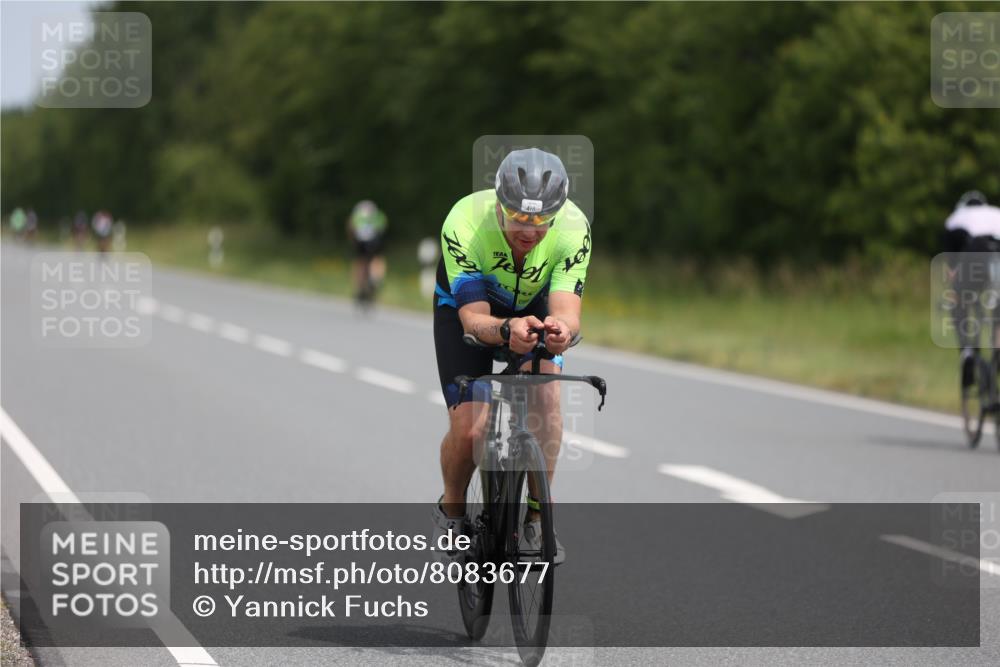 22.06.2025 - Viking Triathlon Yannick Fuchs http://msf.ph/oto/8083677 22.06.2025 12:31:13 Radfahren 110, 247, 418, 427 meine-sportfotos.de