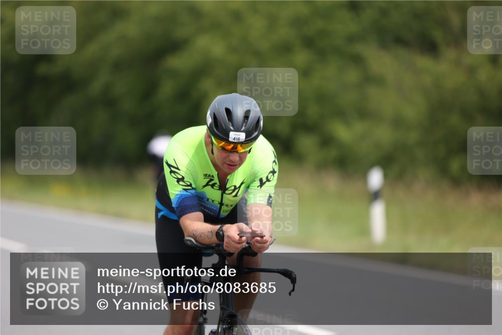 22.06.2025 - Viking Triathlon Yannick Fuchs http://msf.ph/oto/8083685 22.06.2025 12:31:14 Radfahren 110, 247, 418, 603 meine-sportfotos.de