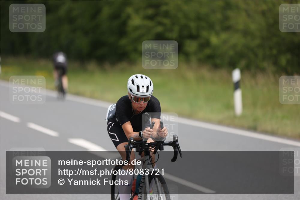 22.06.2025 - Viking Triathlon Yannick Fuchs http://msf.ph/oto/8083721 22.06.2025 12:31:36 Radfahren 37, 60, 114, 204, 266, 364, 412, 495, 500, 525, 540 meine-sportfotos.de