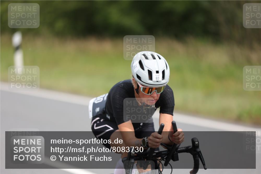 22.06.2025 - Viking Triathlon Yannick Fuchs http://msf.ph/oto/8083730 22.06.2025 12:31:37 Radfahren 37, 60, 114, 204, 266, 364, 412, 495, 500, 525, 540 meine-sportfotos.de
