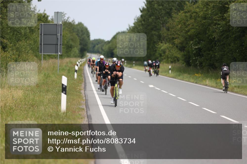 22.06.2025 - Viking Triathlon Yannick Fuchs http://msf.ph/oto/8083734 22.06.2025 12:31:38 Radfahren 37, 60, 114, 204, 266, 333, 364, 412, 495, 500, 525, 540 meine-sportfotos.de