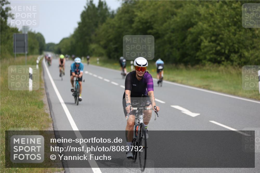 22.06.2025 - Viking Triathlon Yannick Fuchs http://msf.ph/oto/8083792 22.06.2025 12:31:45 Radfahren 37, 107, 114, 204, 314, 333, 364, 412, 423, 500, 525 meine-sportfotos.de