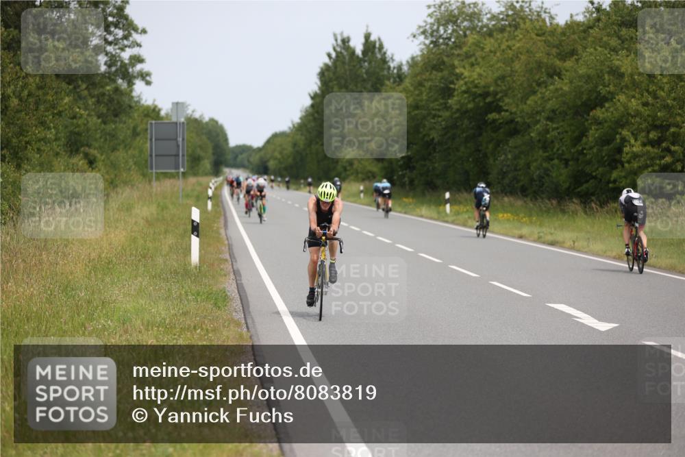 22.06.2025 - Viking Triathlon Yannick Fuchs http://msf.ph/oto/8083819 22.06.2025 12:31:49 Radfahren 37, 107, 197, 204, 314, 333, 412, 423, 543 meine-sportfotos.de