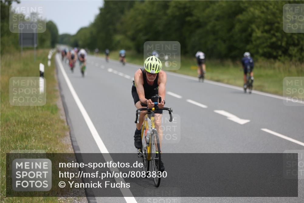 22.06.2025 - Viking Triathlon Yannick Fuchs http://msf.ph/oto/8083830 22.06.2025 12:31:50 Radfahren 107, 197, 314, 333, 362, 412, 423, 543 meine-sportfotos.de