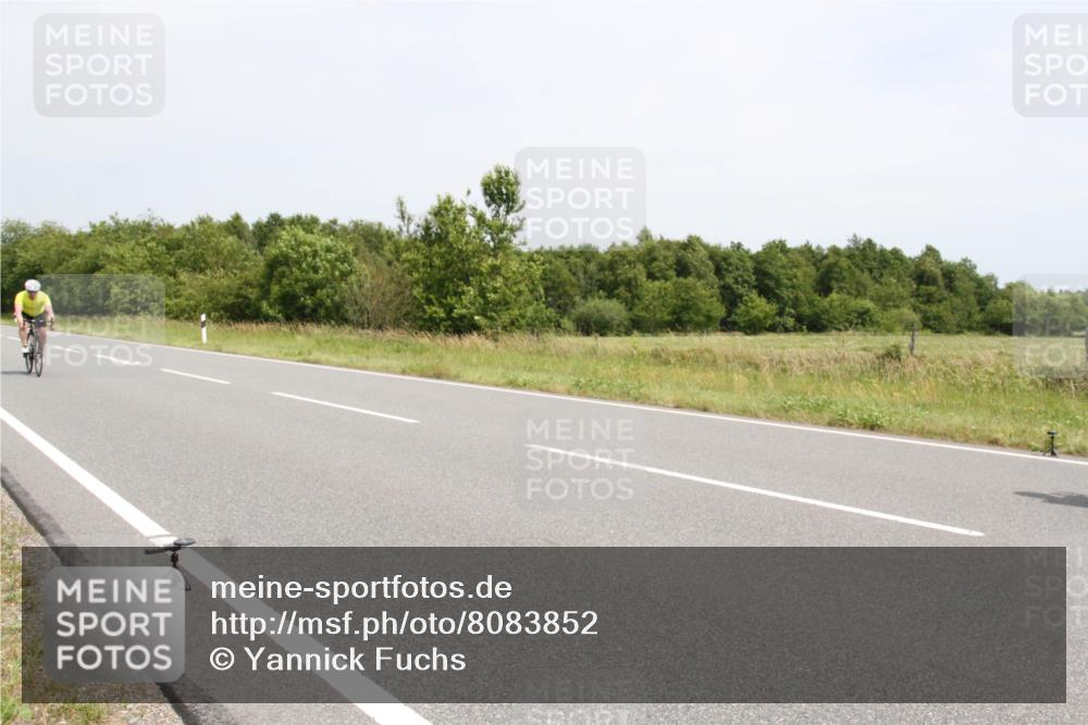 22.06.2025 - Viking Triathlon Yannick Fuchs http://msf.ph/oto/8083852 22.06.2025 12:59:32 Radfahren 102, 618 meine-sportfotos.de