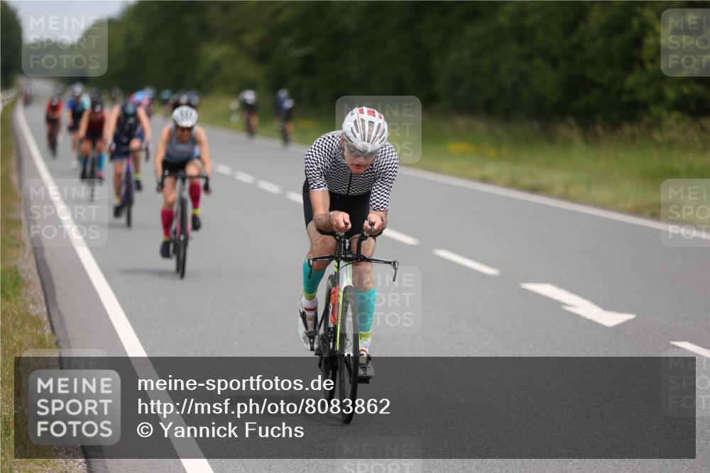 22.06.2025 - Viking Triathlon Yannick Fuchs http://msf.ph/oto/8083862 22.06.2025 12:31:55 Radfahren 107, 123, 155, 188, 197, 314, 362, 423, 543, 547, 662 meine-sportfotos.de