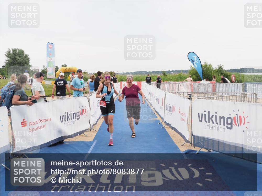 22.06.2025 - Viking Triathlon MichiJ http://msf.ph/oto/8083877 22.06.2025 16:10:29 Ziel 290, 396, 605 meine-sportfotos.de